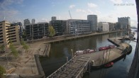 Archiv Foto Webcam Hamburg: HafenCity und Elbphilharmonie 17:00