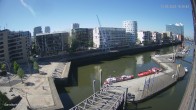 Archiv Foto Webcam Hamburg: HafenCity und Elbphilharmonie 09:00