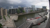 Archiv Foto Webcam Hamburg: HafenCity und Elbphilharmonie 17:00