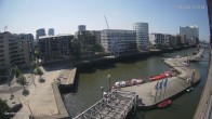Archiv Foto Webcam Hamburg: HafenCity und Elbphilharmonie 11:00