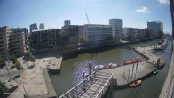Archiv Foto Webcam Hamburg: HafenCity und Elbphilharmonie 13:00