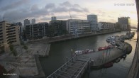 Archiv Foto Webcam Hamburg: HafenCity und Elbphilharmonie 17:00