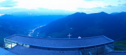 Archiv Foto Webcam Zwölferkogel Hinterglemm 03:00
