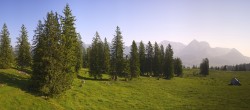 Archiv Foto Webcam Zinggen Pub Alt St. Johann 07:00