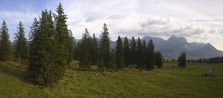 Archiv Foto Webcam Zinggen Pub Alt St. Johann 07:00