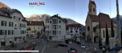 Archived image Webcam Marling - Piazza Chiesa 07:00