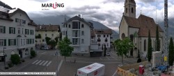 Archived image Webcam Marling - Piazza Chiesa 17:00