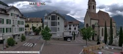 Archived image Webcam Marling - Piazza Chiesa 11:00