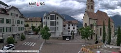 Archived image Webcam Marling - Piazza Chiesa 15:00