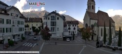 Archived image Webcam Marling - Piazza Chiesa 15:00