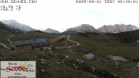 Archived image Webcam Rifugio Sennes 05:00
