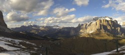 Archiv Foto Webcam Col Rodella Fassatal 17:00