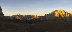 Archiv Foto Webcam Col Rodella Fassatal 17:00