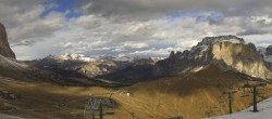 Archiv Foto Webcam Col Rodella Fassatal 13:00