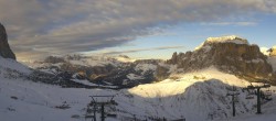 Archiv Foto Webcam Col Rodella Fassatal 14:00