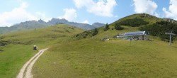 Archiv Foto Webcam Goldknopf auf der Seiser Alm 11:00
