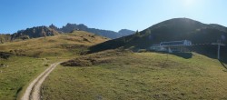 Archiv Foto Webcam Goldknopf auf der Seiser Alm 15:00