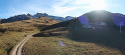 Archiv Foto Webcam Goldknopf auf der Seiser Alm 15:00