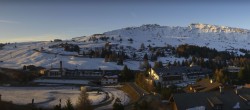 Archived image Webcam Panoramic View Compatsch 06:00