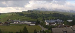 Archiv Foto Webcam Panoramablick Compatsch Seiser Alm 05:00
