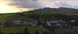 Archived image Webcam Panoramic View Compatsch 05:00