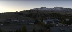 Archived image Webcam Panoramic View Compatsch 06:00