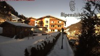 Archived image Webcam Hotel &#34;Alpenstueble&#34; 13:00