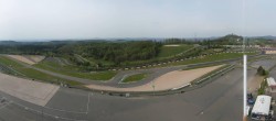 Archived image Webcam Nürburgring: Start/Finish line Grand Prix track 15:00
