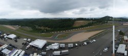 Archived image Webcam Nürburgring: Start/Finish line Grand Prix track 09:00