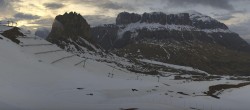 Archived image Webcam Fassa Valley Panorama, Pordoi Pass 19:00
