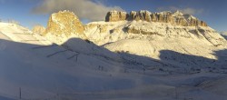 Archiv Foto Webcam Fassatal Panorama - Pordoi Pass 07:00