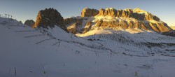 Archived image Webcam Fassa Valley Panorama, Pordoi Pass 15:00