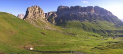 Archiv Foto Webcam Fassatal Panorama - Pordoi Pass 06:00