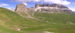 Archiv Foto Webcam Fassatal Panorama - Pordoi Pass 09:00