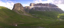 Archiv Foto Webcam Fassatal Panorama - Pordoi Pass 07:00