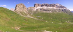 Archiv Foto Webcam Fassatal Panorama - Pordoi Pass 09:00