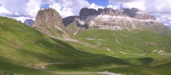 Archiv Foto Webcam Fassatal Panorama - Pordoi Pass 11:00