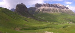 Archiv Foto Webcam Fassatal Panorama - Pordoi Pass 15:00
