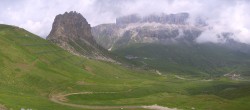 Archiv Foto Webcam Fassatal Panorama - Pordoi Pass 09:00