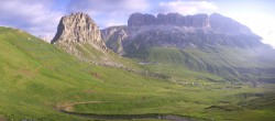 Archiv Foto Webcam Fassatal Panorama - Pordoi Pass 06:00