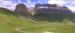 Archiv Foto Webcam Fassatal Panorama - Pordoi Pass 09:00