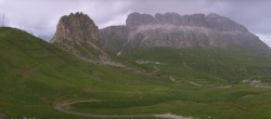 Archiv Foto Webcam Fassatal Panorama - Pordoi Pass 17:00