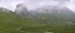 Archiv Foto Webcam Fassatal Panorama - Pordoi Pass 09:00