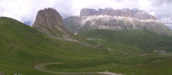Archiv Foto Webcam Fassatal Panorama - Pordoi Pass 11:00