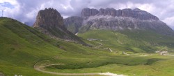 Archiv Foto Webcam Fassatal Panorama - Pordoi Pass 15:00