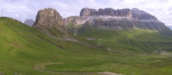 Archiv Foto Webcam Fassatal Panorama - Pordoi Pass 07:00