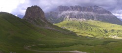 Archiv Foto Webcam Fassatal Panorama - Pordoi Pass 17:00
