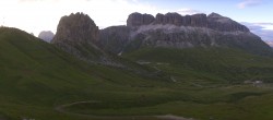 Archiv Foto Webcam Fassatal Panorama - Pordoi Pass 19:00