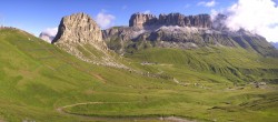Archiv Foto Webcam Fassatal Panorama - Pordoi Pass 07:00