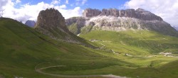 Archiv Foto Webcam Fassatal Panorama - Pordoi Pass 15:00